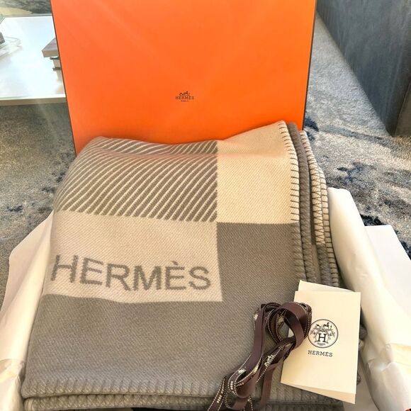 HERMÈS NEW 🎁 GIFTABLE Riviera Blanket Wool Cashmere Blanket - Picture 1 of 10